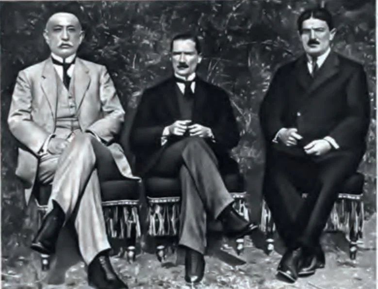 Amasya Görüşmeleri (20–22 Ekim 1919) 2 Amasya Görüşmeleri sırasındaBekir Sami Bey, Mustafa Kemal, Rauf Bey