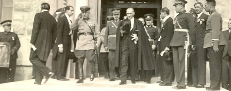 Saltanatın Kaldırılması
