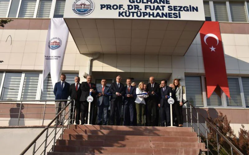 Fuat Sezgin Kütüphanesi