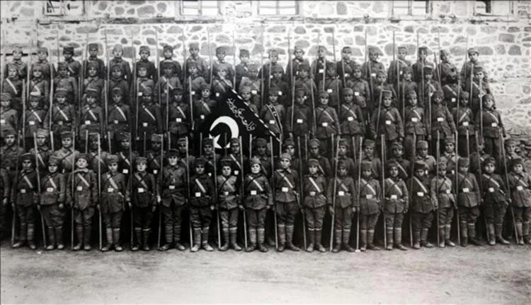 Unutulmuş Bir Öykü: Gürbüz Çocuklar Ordusu 2 Gürbüz Çocuklar Ordusu ve Kazım Karabekir