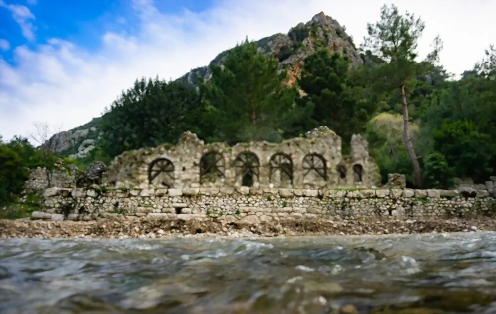 Olimpos Antik Kenti