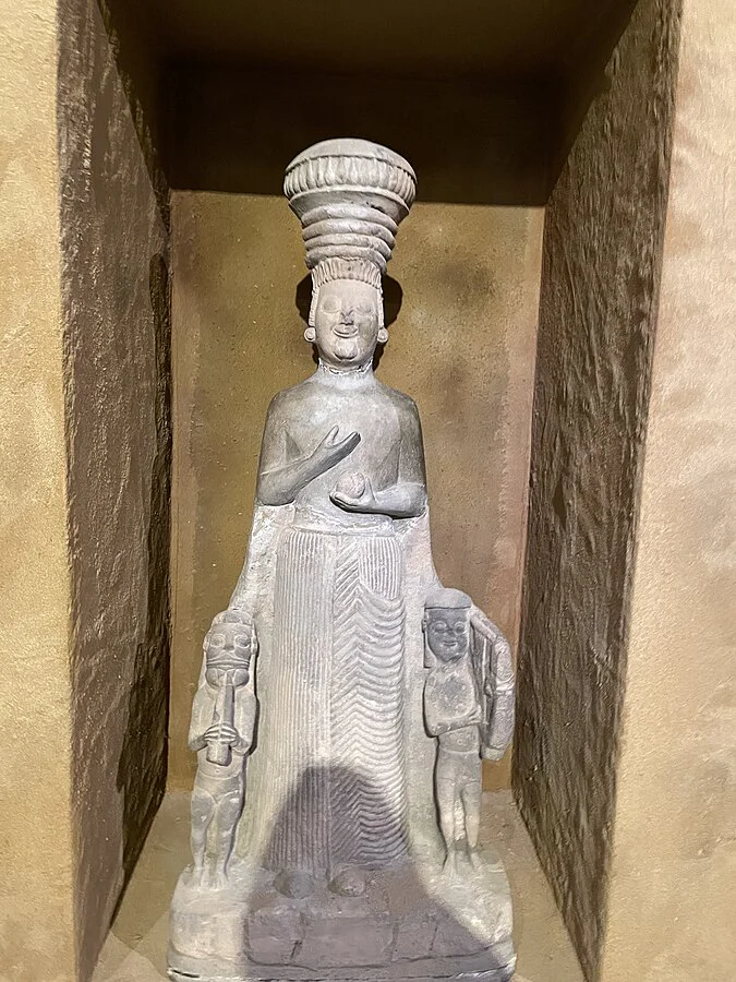 Kibele Heykeli