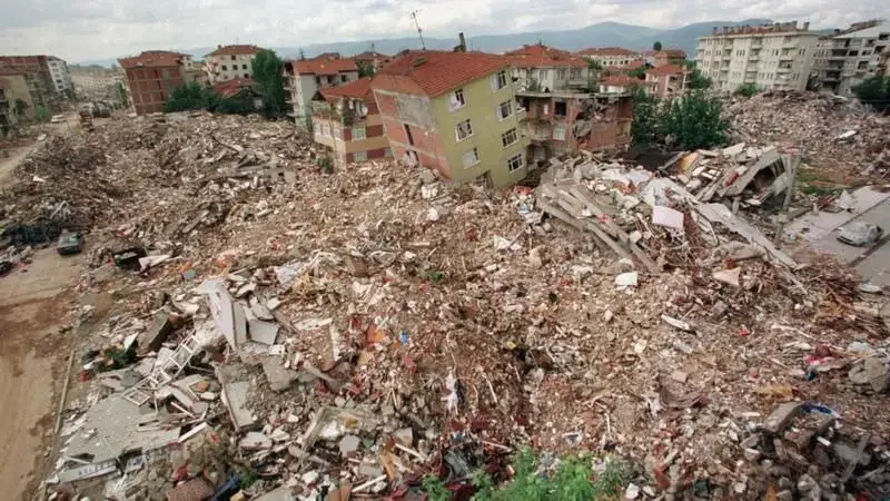 İstanbul Tarihinde İz Bırakan Büyük Depremler 8 image 12